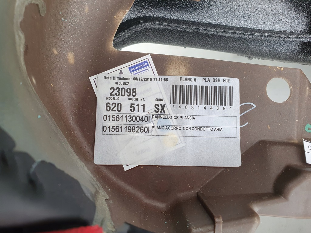 фото №6, Консоль приборная панель подушки безопасности alfa romeo giulia qv q4 кожа нитка демонтаж