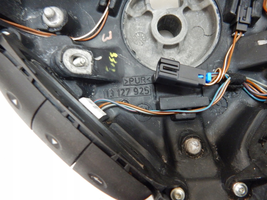 фото №9, Opel zafira a - воздуховод кожа multi bdb