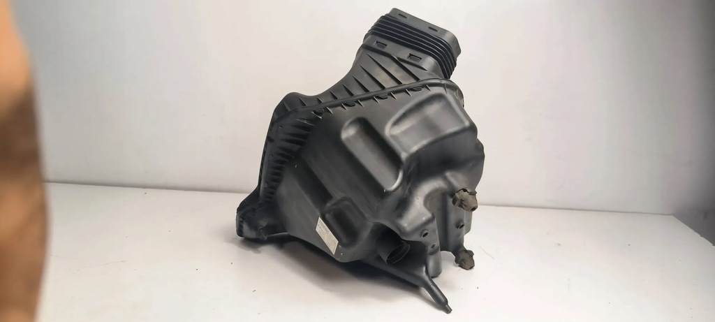 фото №12, Корпус фильтра воздуха audi a7 4g a6 c7 3.0 tdi 4g0133838e