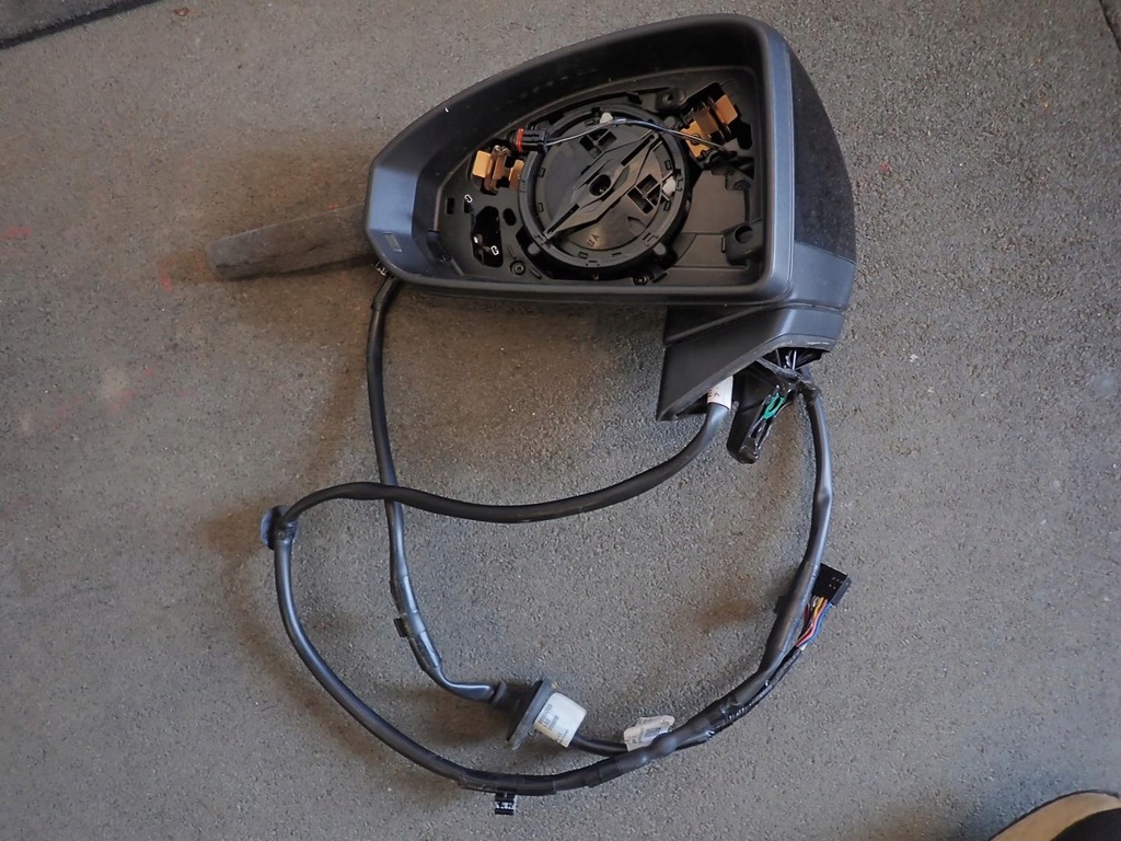 фото №1, Зеркало левая audi tt 2014- 8s 10pin