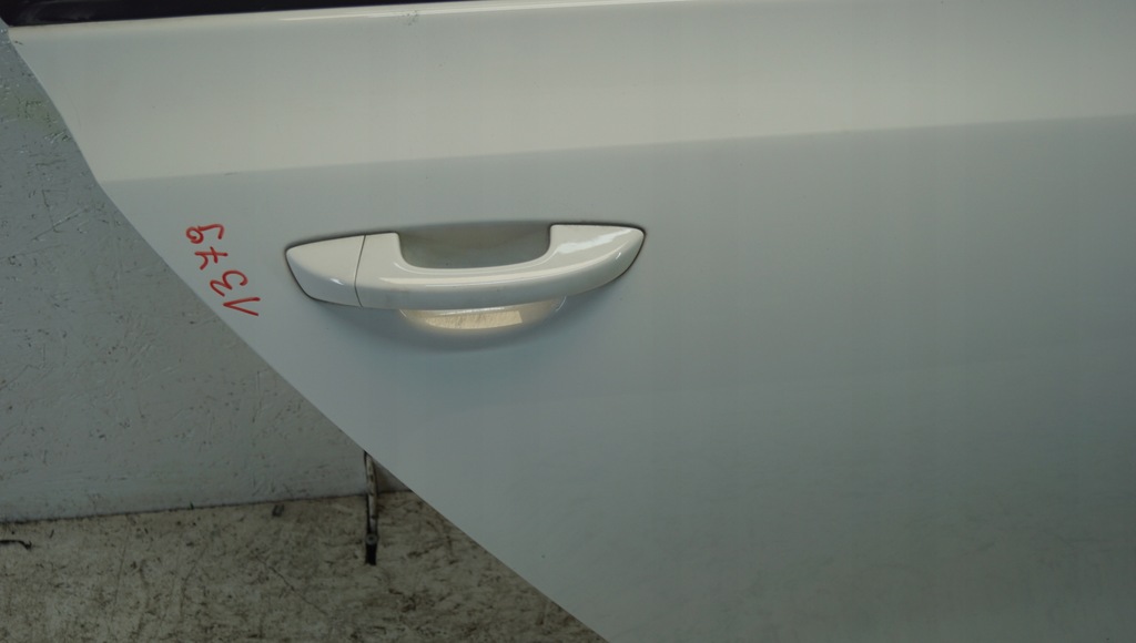 фото №7, Двері правий задня vw golf vi hb