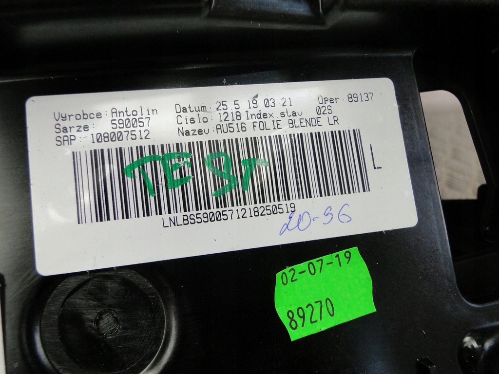 фото №8, Консоль приборная панель приборная панель кожа подушка безопасности audi e-tron 4ke