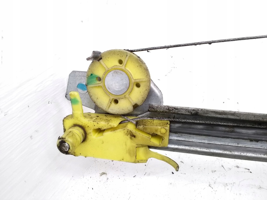 фото №7, Renault trafic ii x83 2010 правая сторона электрический подъемник стекло дверь