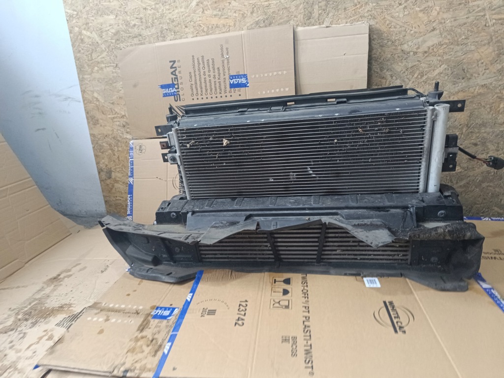 фото №1, Радиатор pas передний 1.6 thp peugeot 508 ii