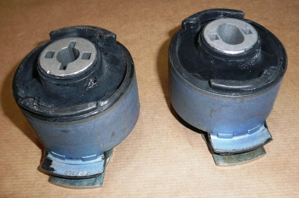 фото №3, Втулка задній балка renault laguna iii kpl. 550446624r оригінал