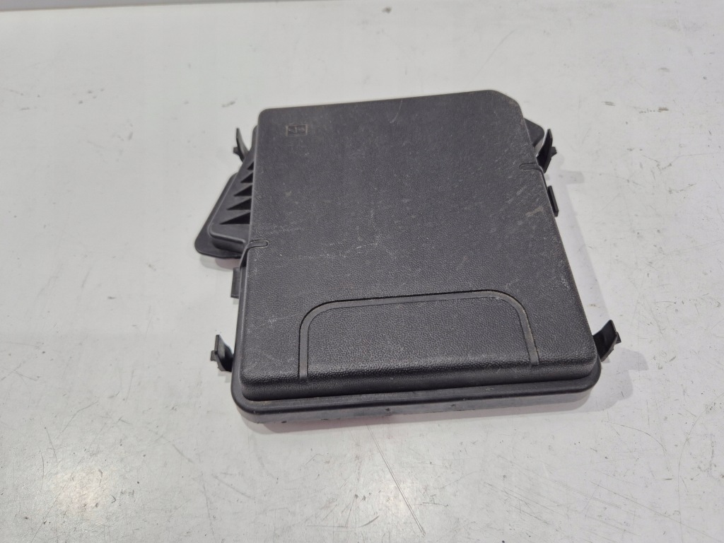 фото №1, Захист кришка коробка балончик запобіжників renault megane iii 3 scenic