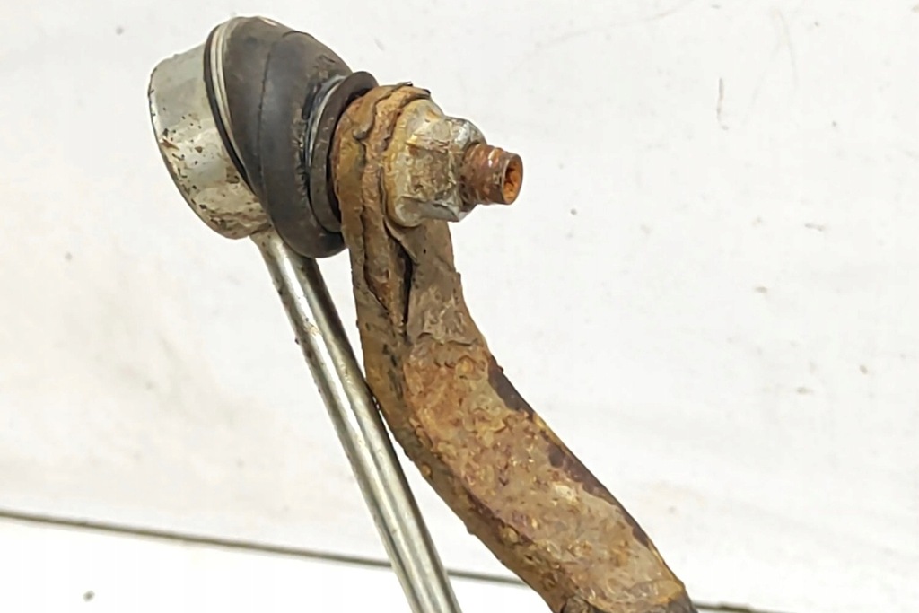 фото №8, Стабілізатор передній mazda tribute ep 5l845494cb 2.3l бензиновий 110kw 2004