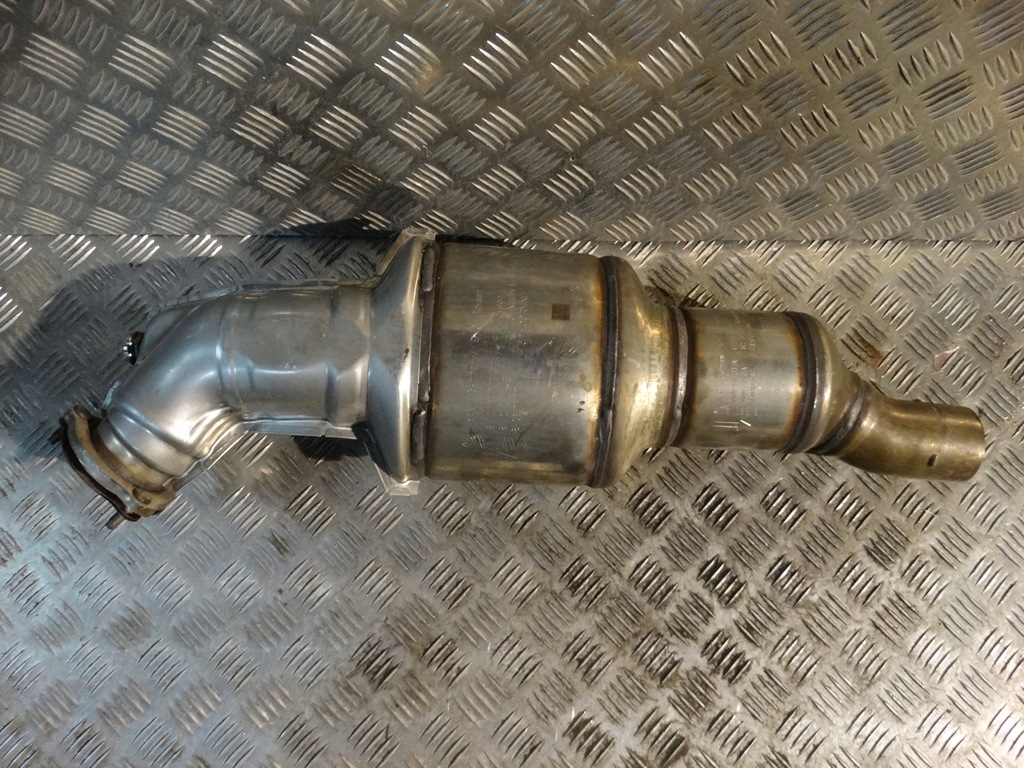 фото №1, Idealny kpl. каталізатор audi a6 a7 c8 1