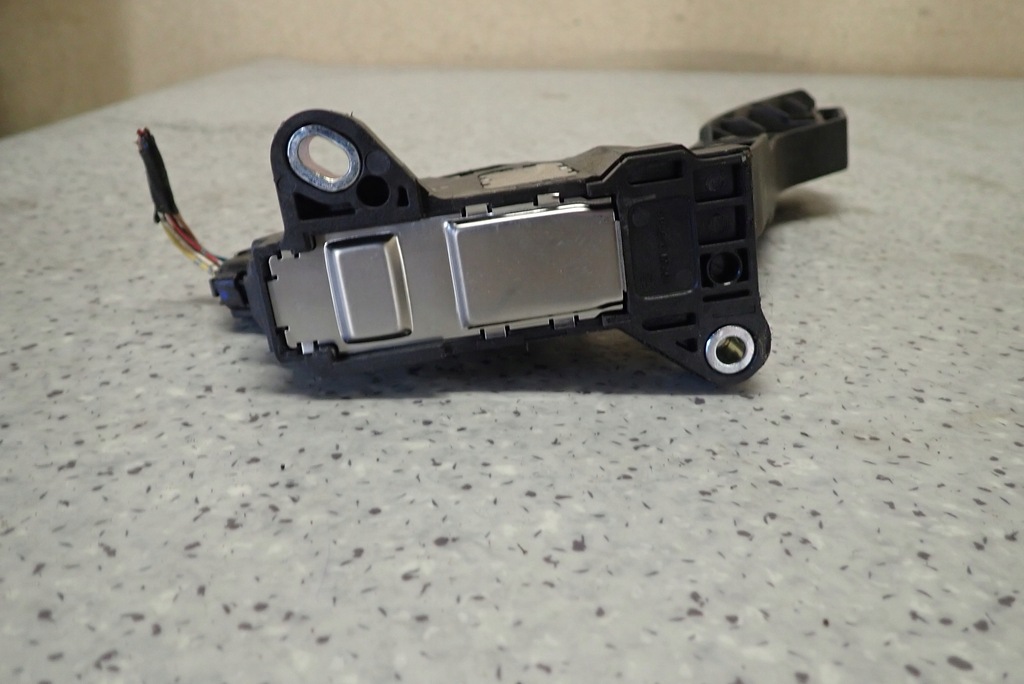 фото №8, Toyota auris 06-12 потенциометр педаль газа