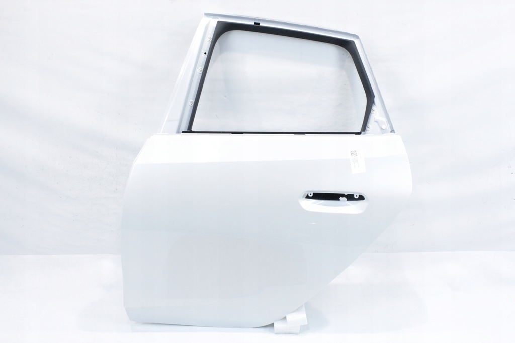 фото №1, Дверь левая задние bmw u06 active tourer a96 mineralweiss