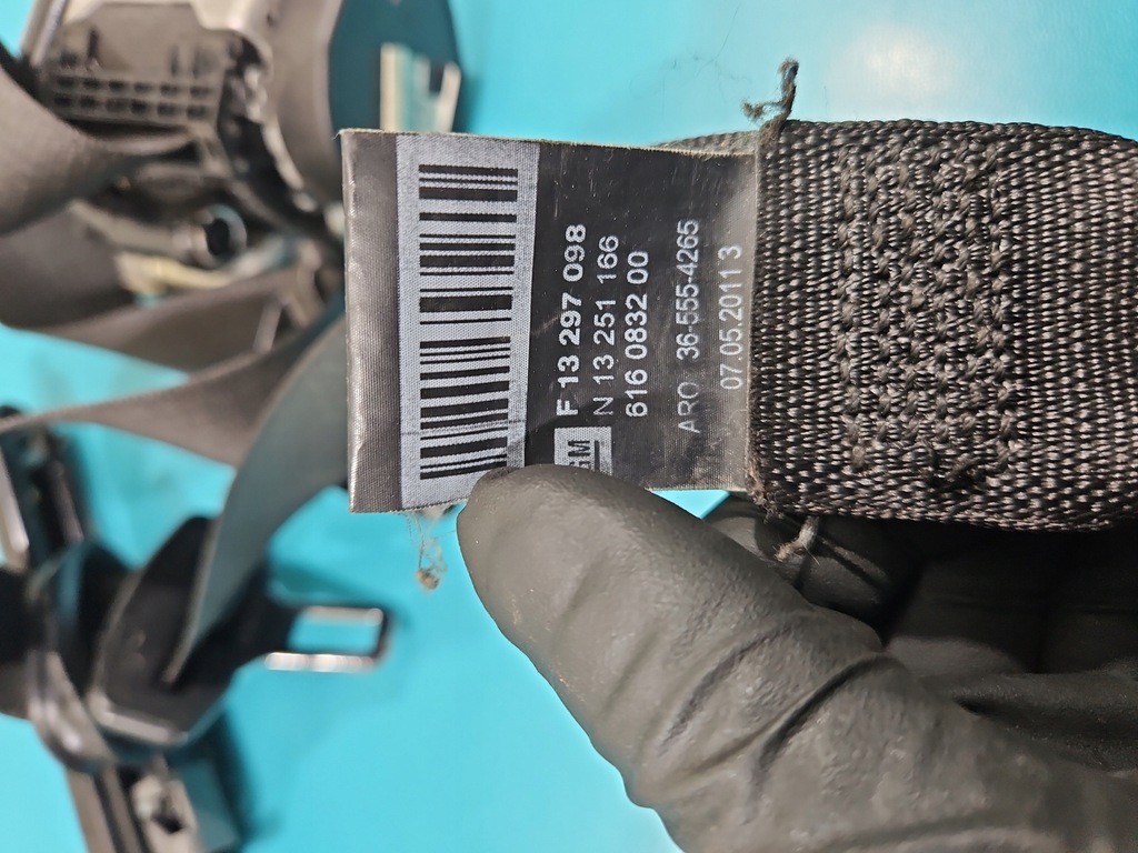 фото №8, Pas безпеки перед правий пасажира opel astra iv j 13297098, 13251166