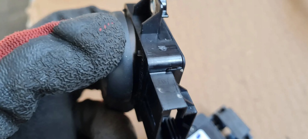 фото №8, Q5 80a переключатель reguracji сиденье 8e0959777a a4 b9 8w q5 a6 q7