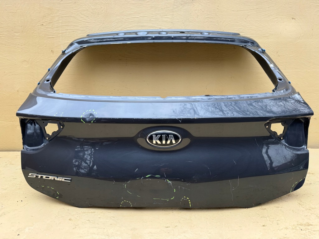 фото №1, Kia stonic 17r- кришка багажника кришка багажника задня задня