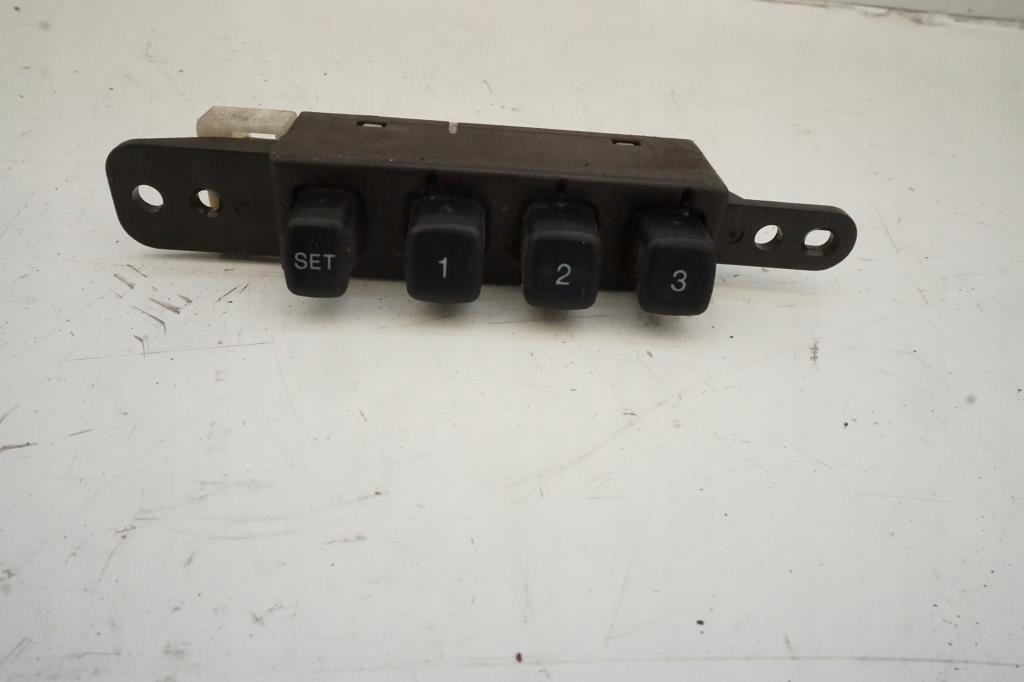 фото №1, Перемикач пам'яті сидіння лівий перед mazda 6