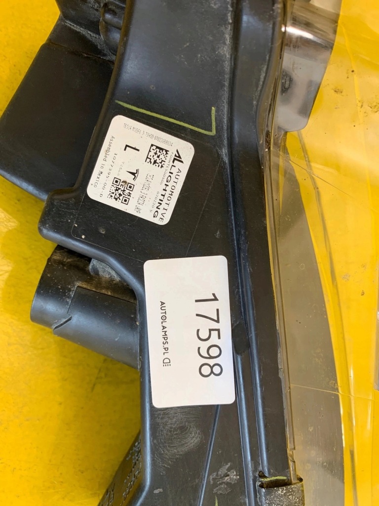 Фара ліва протитуманна фара tesla 3 y 17+ led drl Недорого