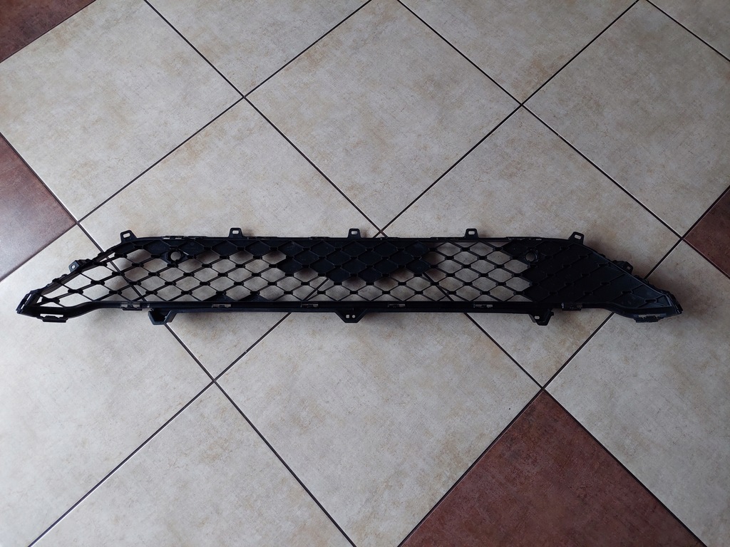 фото №8, Решётка бампера - средняя - honda hr-v iii - 2021