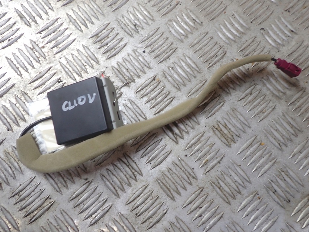 фото №1, Антена renault clio v 282120588r 11821