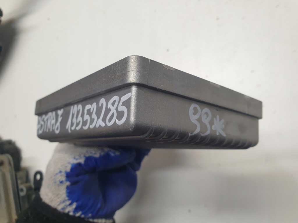Модуль bluetooth opel astra j 13353285 Недорого