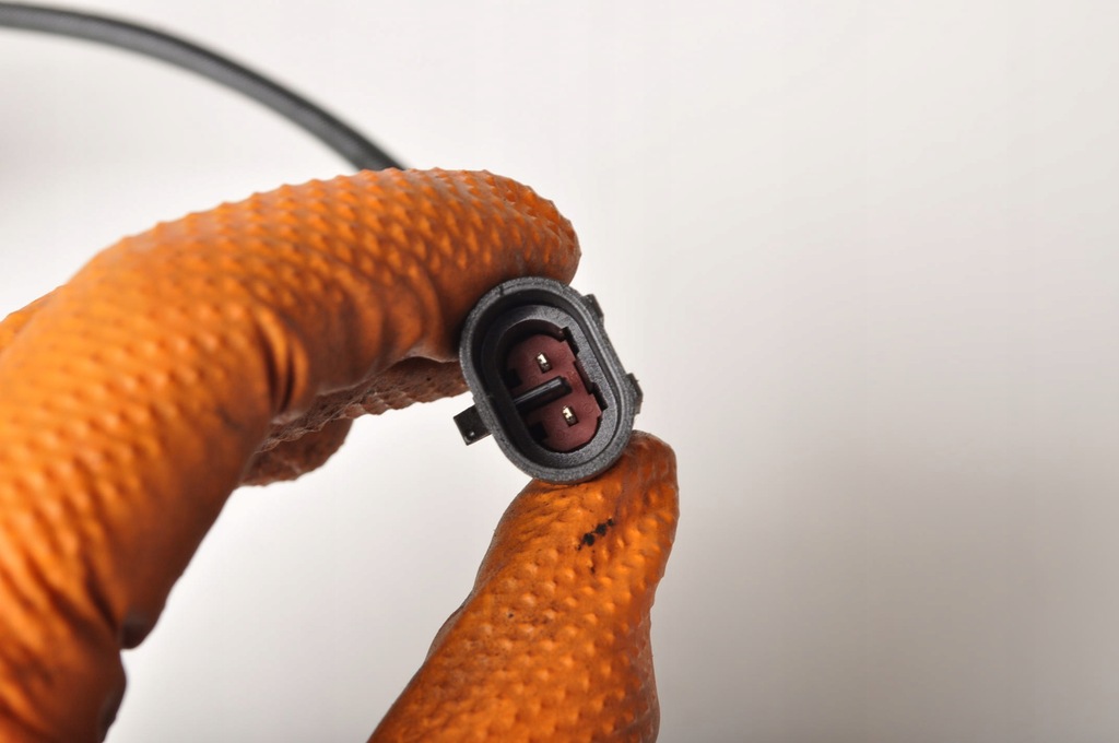 фото №6, Aston martin vanquish i 6.0 труба шланг wody 1r12-323629-ae