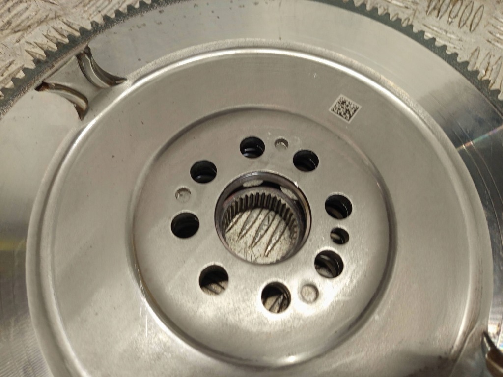 Bmw оригинальный номер 5a47767 x5 g05 lci x6 g06 lci двухмассовый колесо маховик сцепление Оригинал