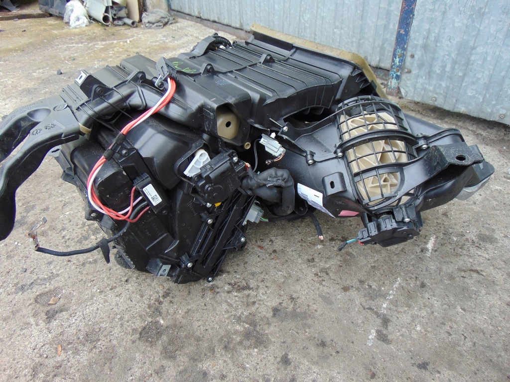 фото №8, Обігрівач кондиціонера ford b-max europa