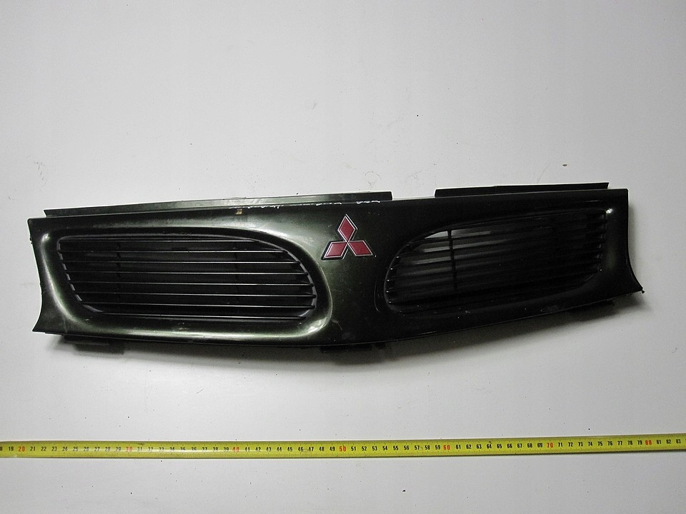 фото №1, Решётка радиатора решётка радиатора передняя mitsubishi carisma 96r