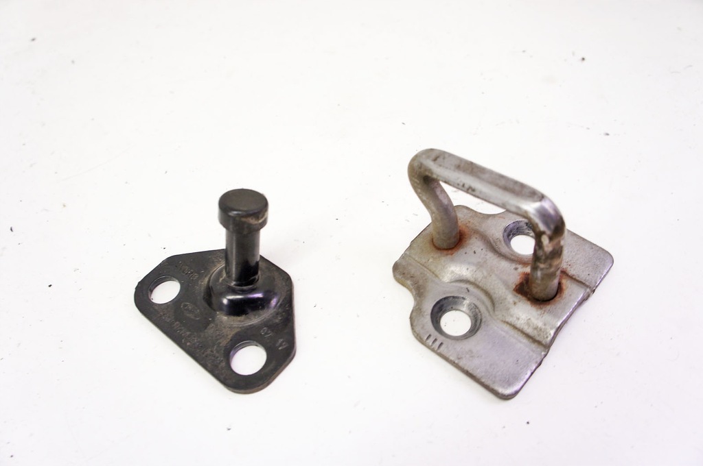 фото №7, Oc157 ford transit custom кронштейны дверь правых