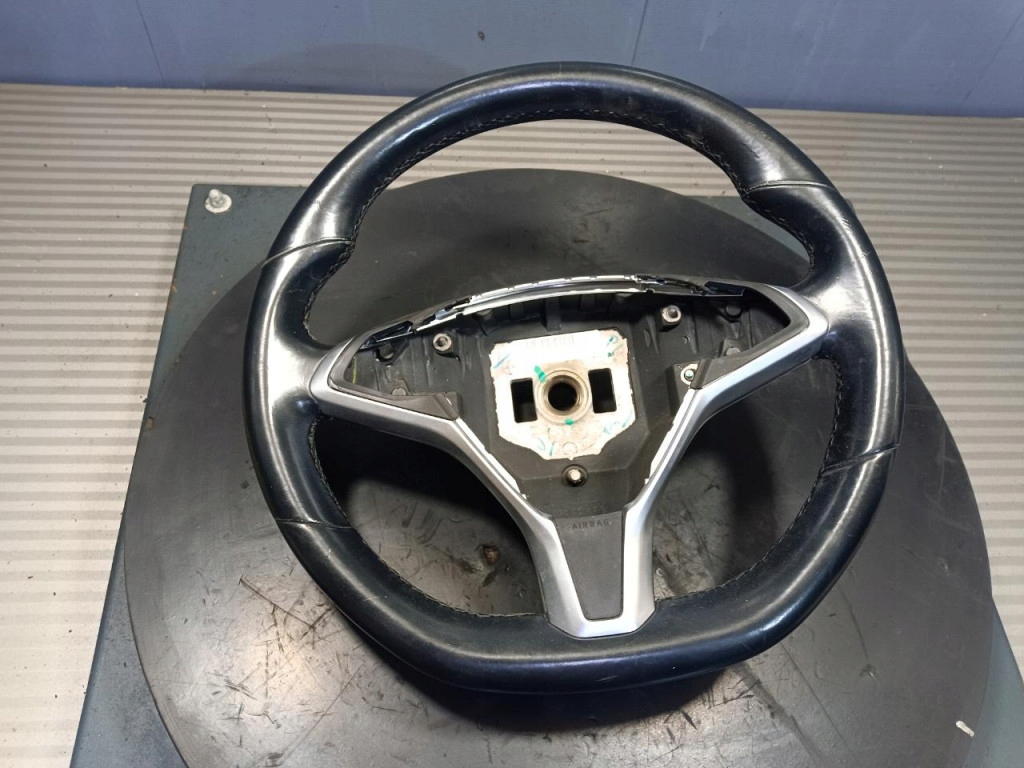 фото №1, Tesla model s повітропровід 1005279-00-d