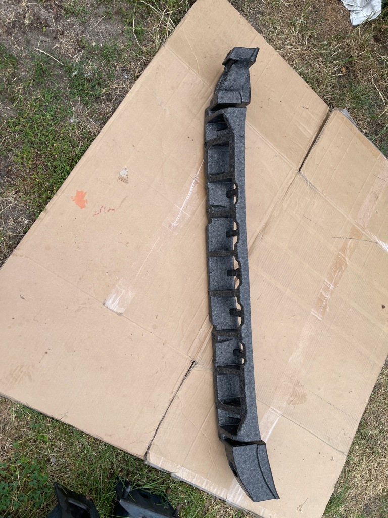 фото №1, Абсорбер бампера перед 3g0807251 vw passat b8