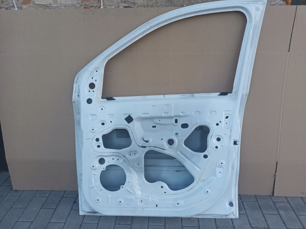 Купить Дверь правое передние renault express ii перед правый 2021 -