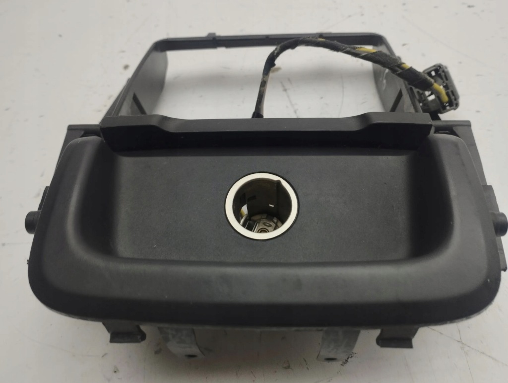 фото №5, Volvo s60 2002 разъём прикуривателя задние 9491290