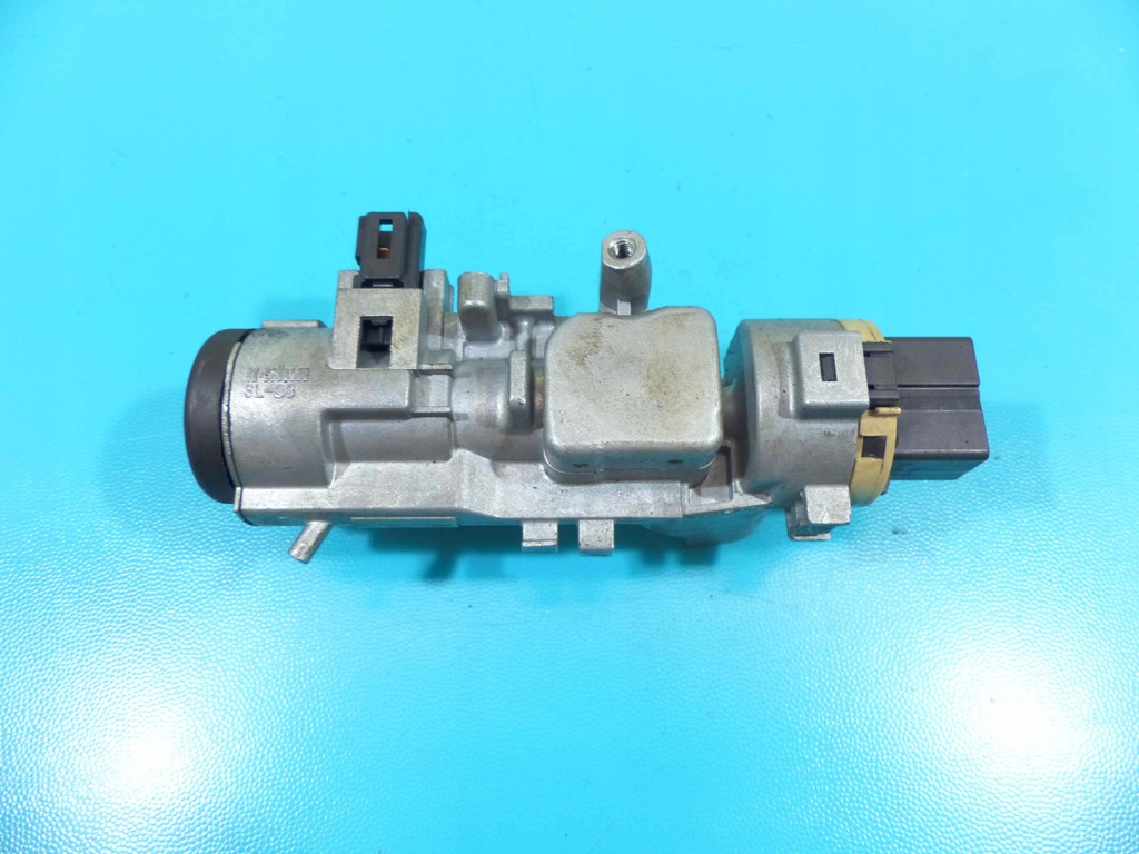 фото №8, Бортовой компьютер набор mazda mpv ii rf6a18881a 2.0 citd