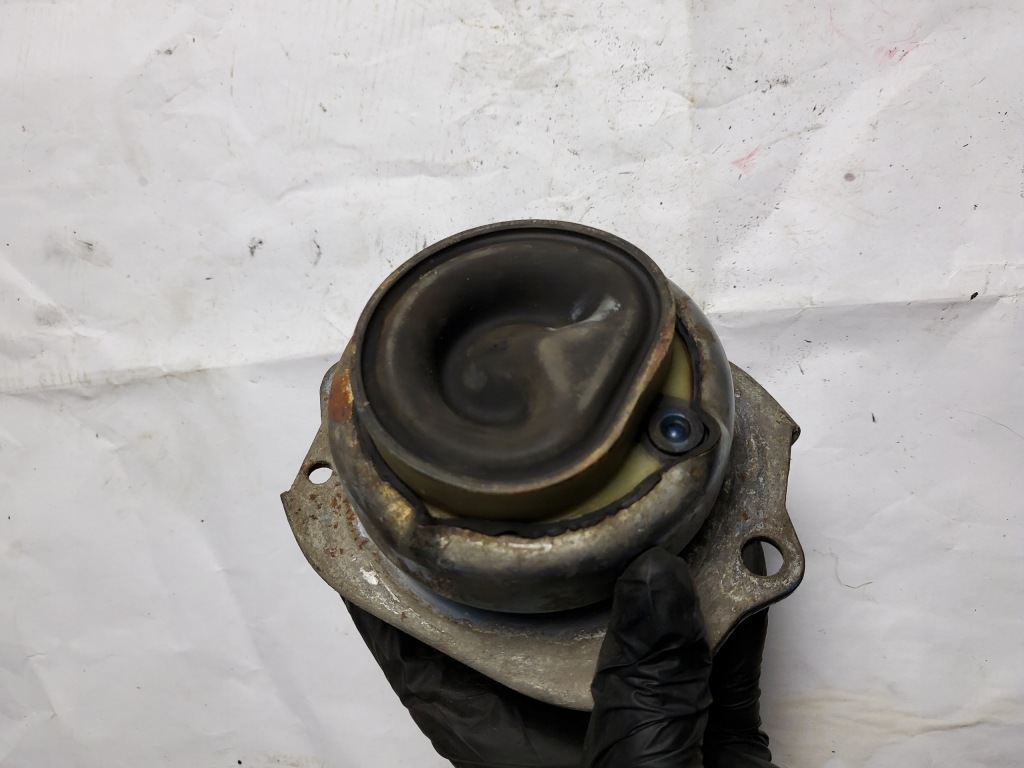 Купити Подушка двигуна bmw x6 e71 x5 e70 p679364201