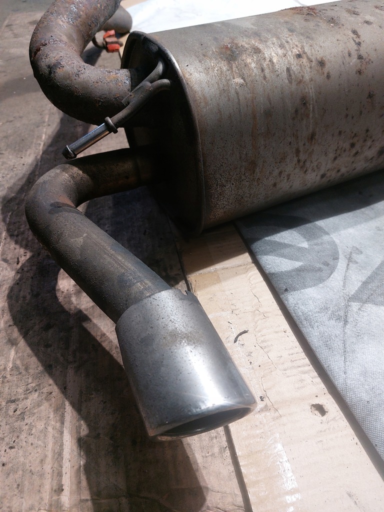 фото №8, Гасник вихлоп кінцевий ford kuga i 2.0tdci 4x4