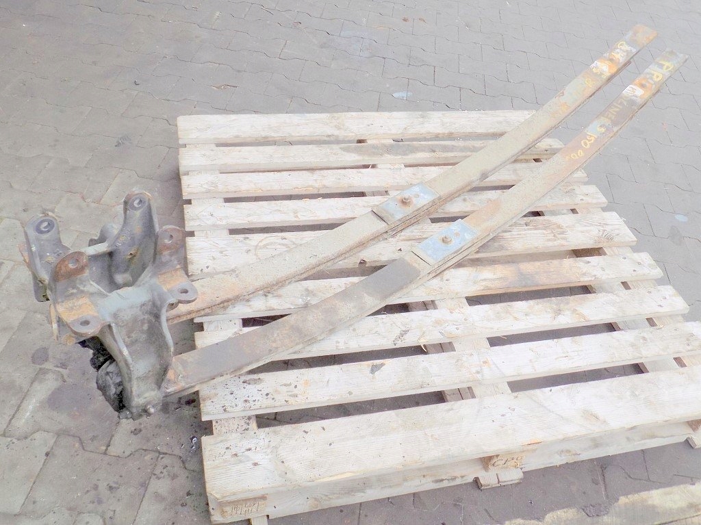 фото №3, Renault midliner s150 00r рессора правый перед