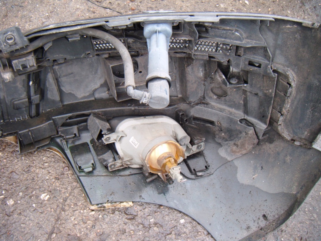 фото №11, Volvo xc90 i 1 02-06 бампер перед передний противотуманные фары омыватель lak 452-26