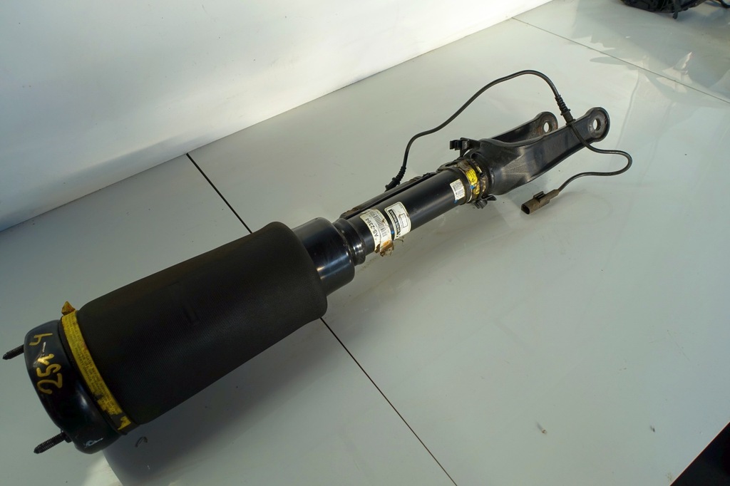 фото №1, Mercedes w251 амортизатор перед airmatic лівий правий передній ads as-2394