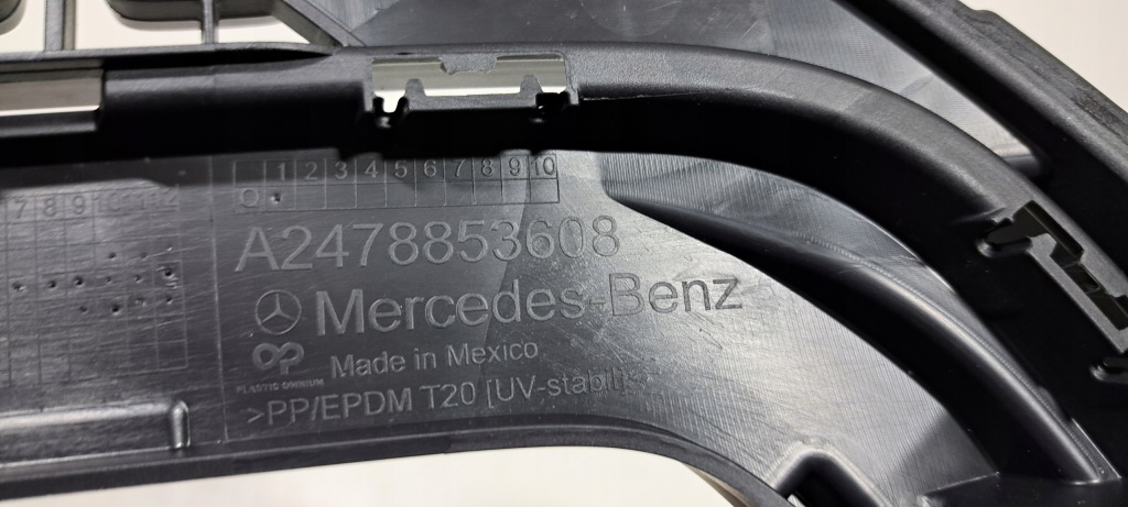 фото №10, Mercedes glb w247 накладка бампер перед a2478853608