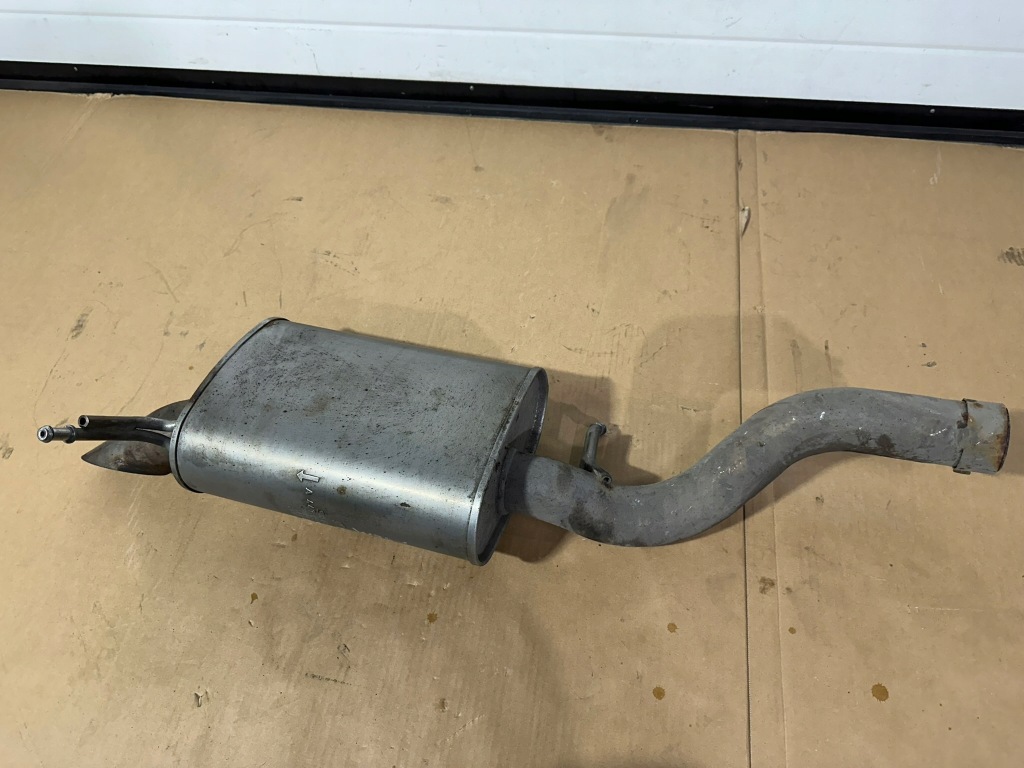 Гаситель конечный, выхлоп конечный, корпус mercedes w447 cz, vito Недорого