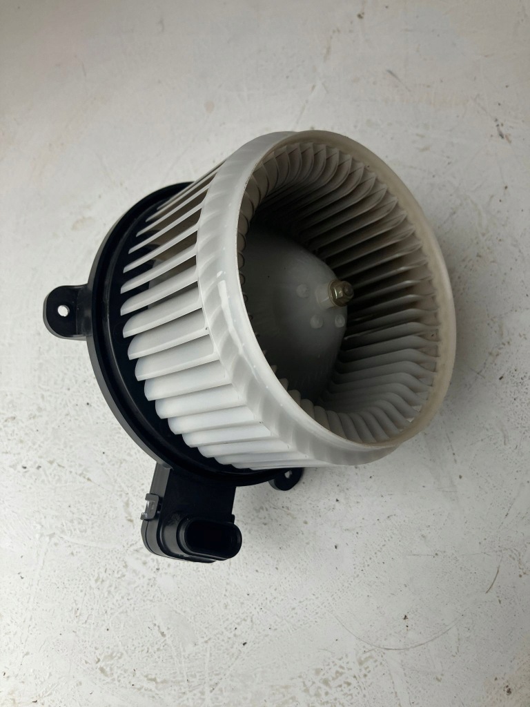 фото №1, Вентилятор повітродувка обігрівача mitsubishi eclipse cross 7802a327