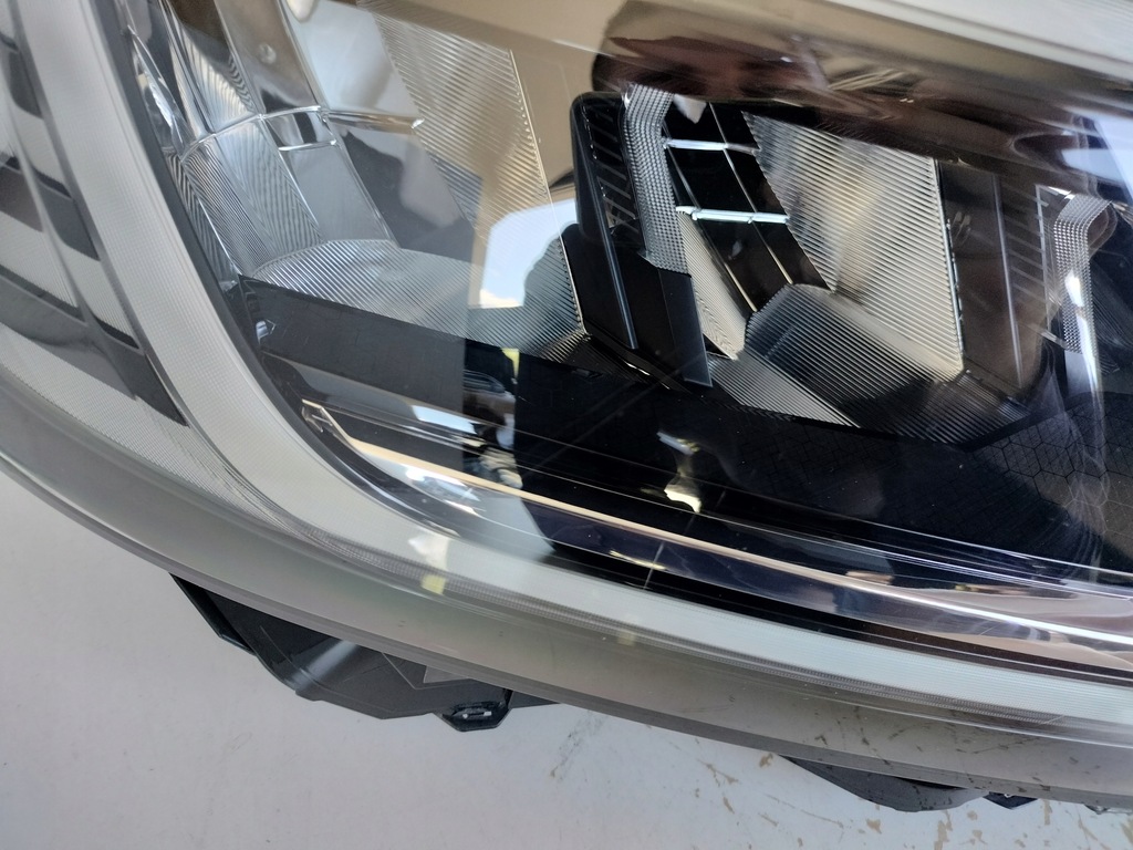 фото №3, Лампа права фара renault kangoo iv 21- full led