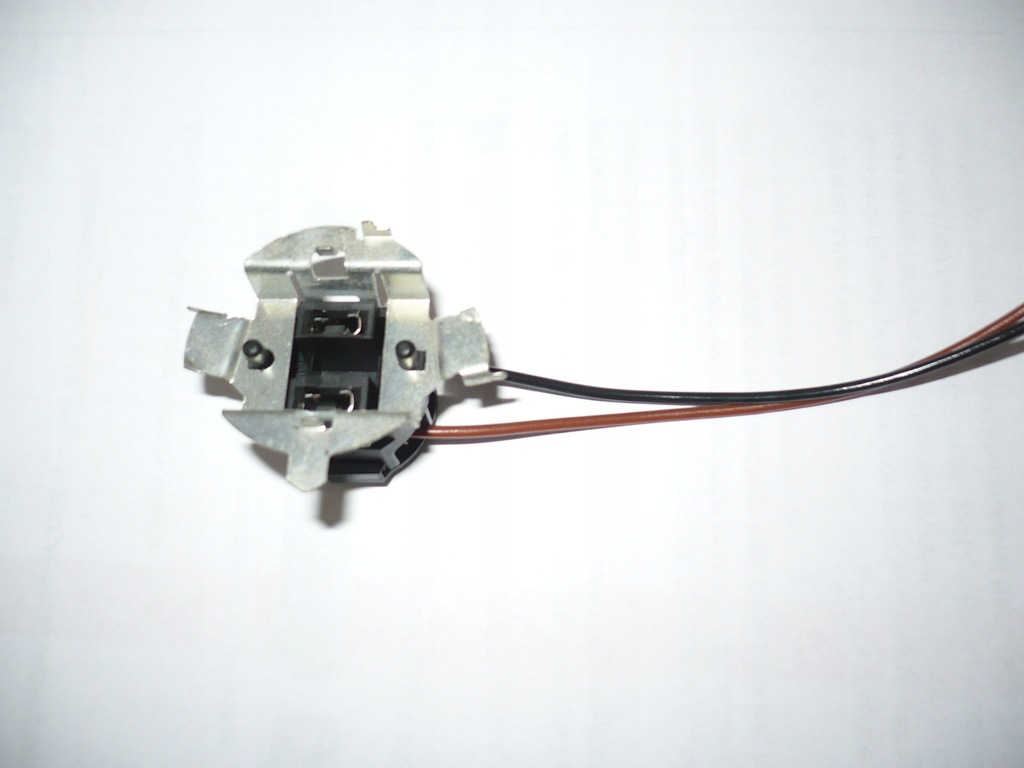 фото №1, Цоколь адаптер лампочка h7 typ hella master movano iii