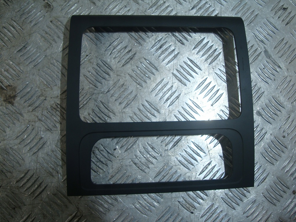 фото №1, Рамка радио панель кондиционера touran i lift 10-15 комплект