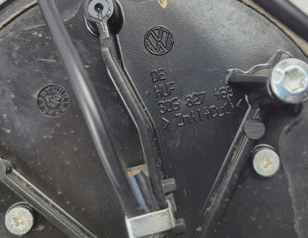 фото №8, Vw phaeton ii lift ручка крышки багажника эмблема 3d5827469