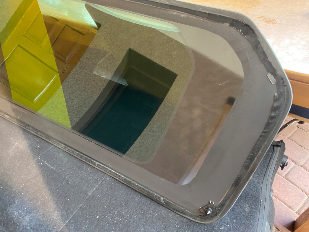 фото №5, Ford transit custom - стекло боковая левая левый задняя - оригинал