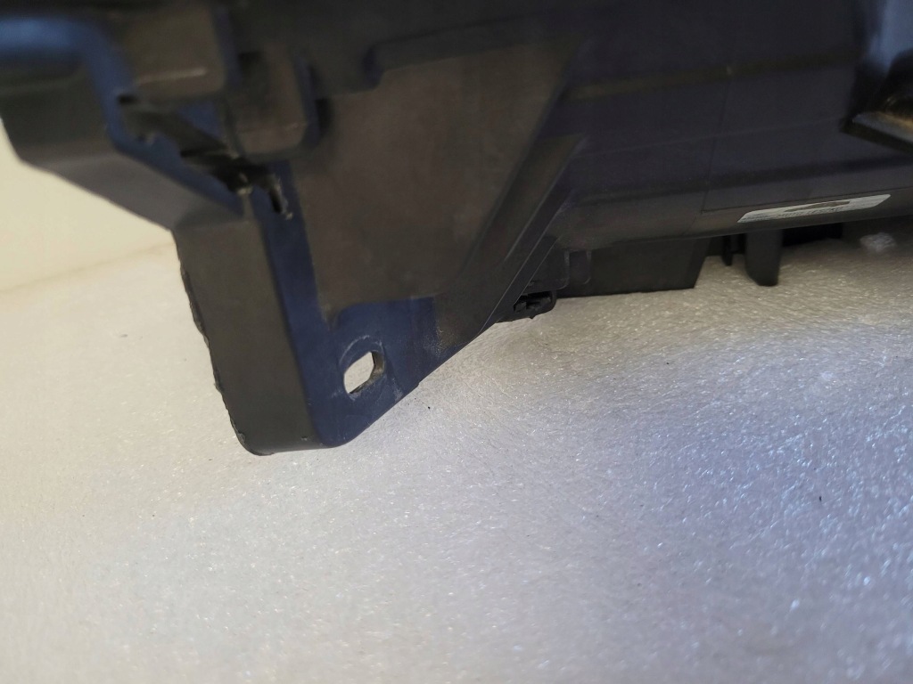 Volvo xc60 2 2 рестайлинг  фара правый  full led система правая  32337383 Киев