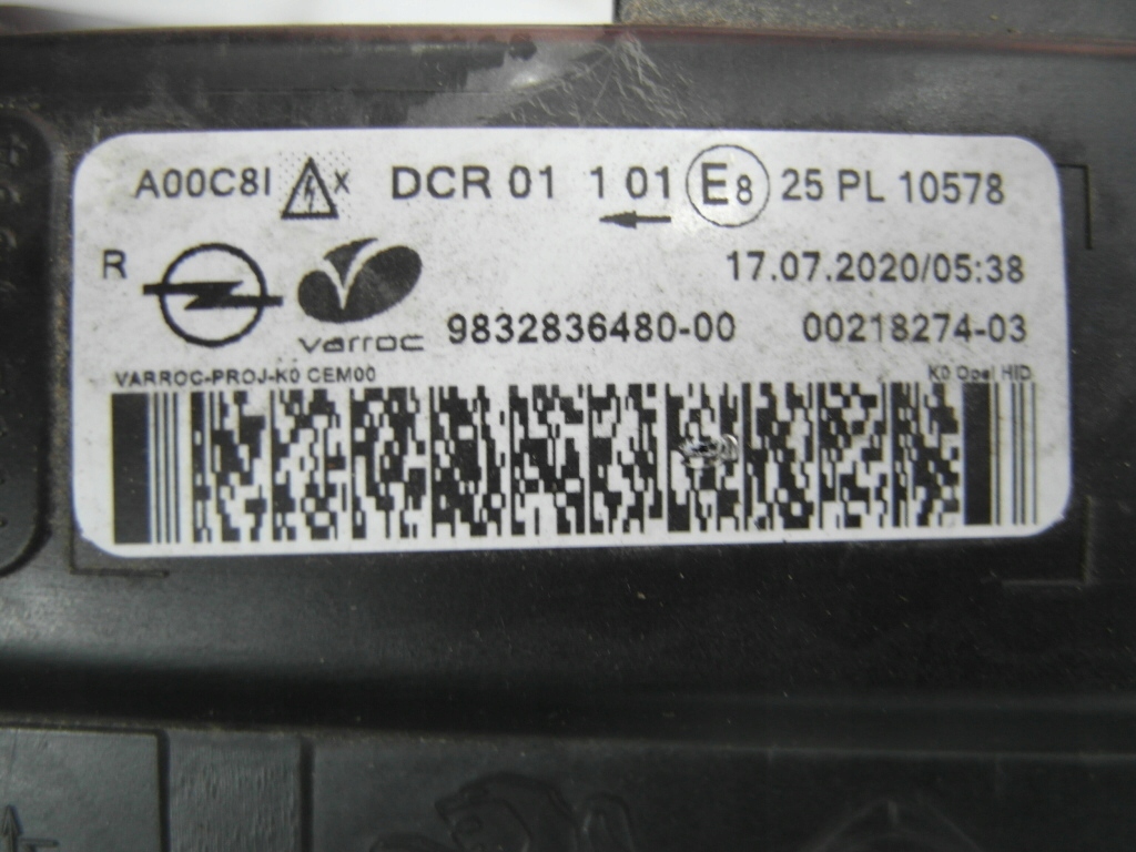 фото №8, Opel zafira d vivaro iii лампа передняя правая