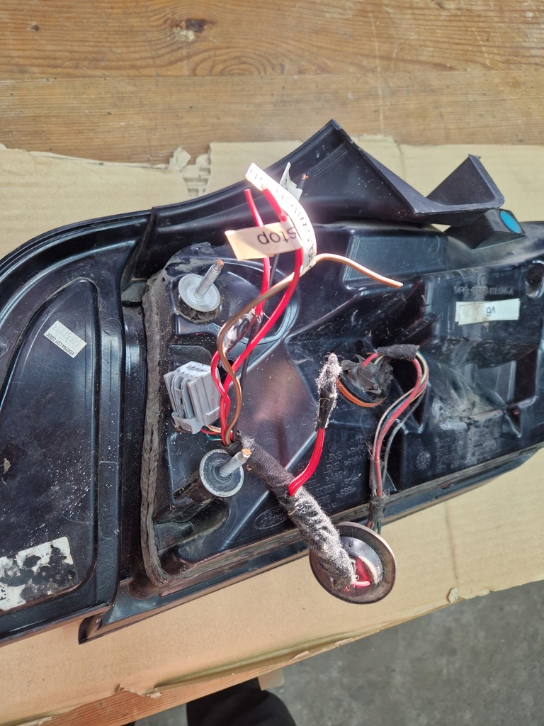 фото №10, Ford mustang vi лампа лівий задня