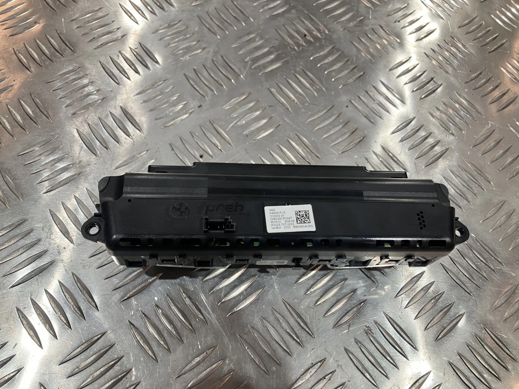 Панель обдув кондиционера bmw x1 f48 lci Цена