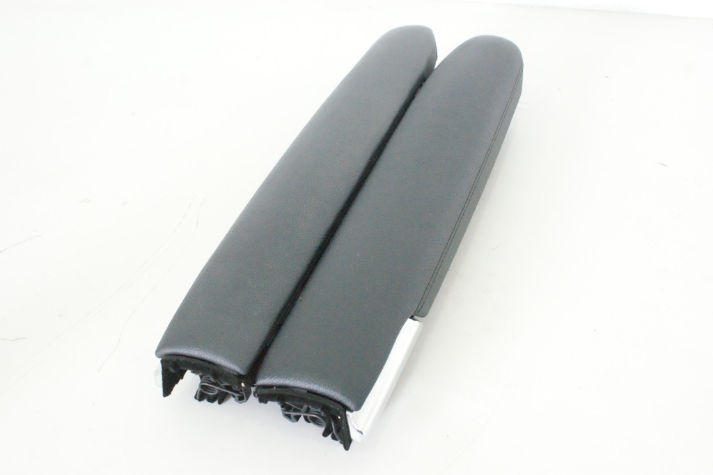 фото №9, Подлокотник бардачок дверной пассажира czarna кожа mercedes w221